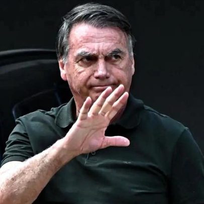 Três em cada 10 brasileiros veem Bolsonaro como líder da direita
