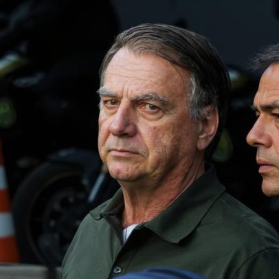 Defesa de Bolsonaro solicita fisioterapia ao STF
