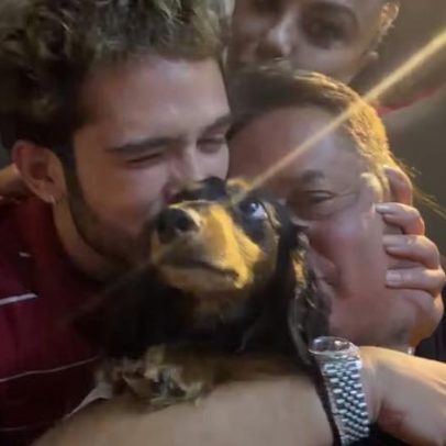 Bruna Marquezine e João Guilherme separam pets para festas de Natal