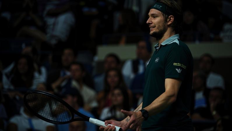 Bublik critica a qualidade das bolas do Australian Open