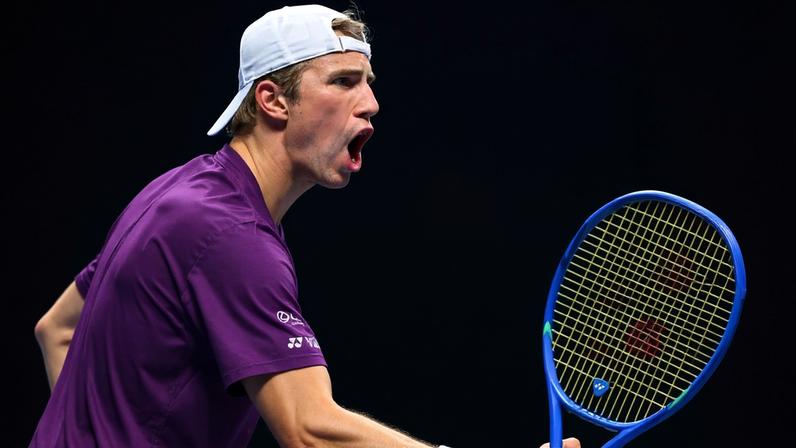 Kjaer avança às semifinais e Tien vence em jogo decisivo