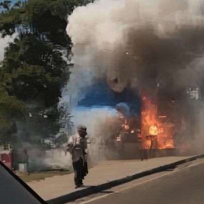 Barraca com fogos de artifícios explode em Belford Roxo