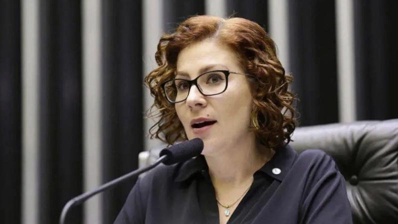 Deputada federal Carla Zambelli (PL-SP). A parlamentar sofre processo de cassação na Câmara e seu advogado aponta para risco à democracia. (Foto: Michel Jesus/Câmara dos Deputados)