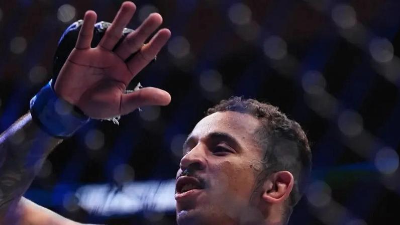 Carlos Prates vem de duas grandes vitórias no UFC (Foto: Divulgação/UFC)