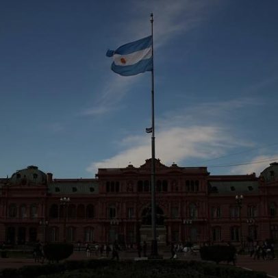 Milei recebe coro evangélico nacional
