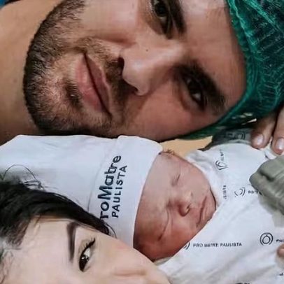 Ex-Chiquitita Carolina Chamberlain anuncia nascimento da primeira filha