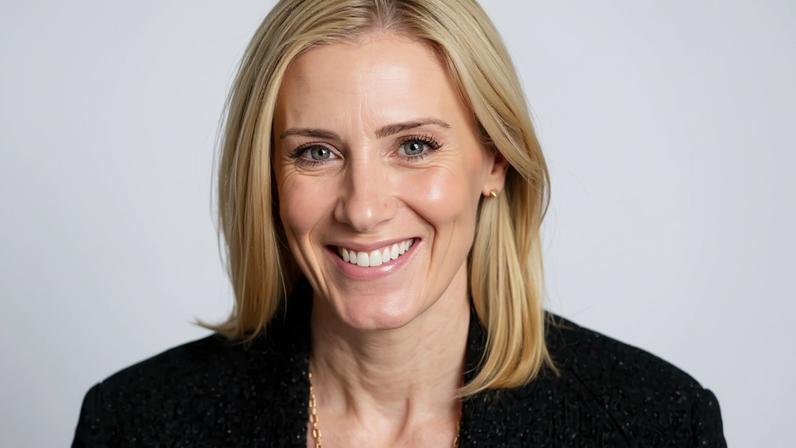 Ex-Astronomer HR exec Kristin Cabot slammed “hypocrite” Gwyneth Paltrow for mocking her infamous Coldplay kiss cam scandal.