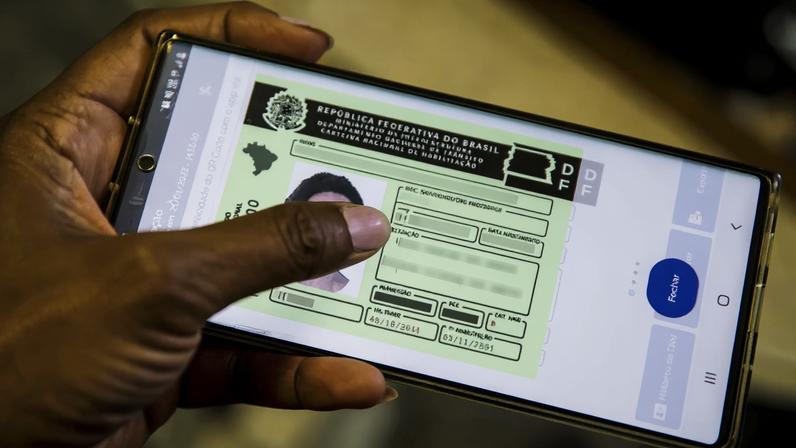 Congresso torna exame toxicológico obrigatório para duas categorias da 1ª CNH