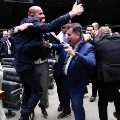 Como votou cada deputado na sessão que manteve mandato de Carla Zambelli