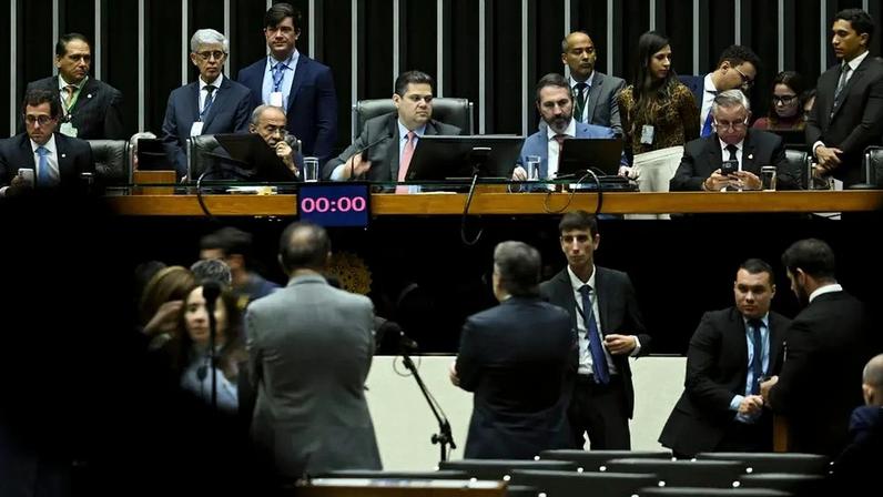Segundo bloco de vetos ocorreu uma semana depois de deputados e senadores promoverem uma grande derrota ao governo. (Foto: Saulo Cruz/Agência Senado)