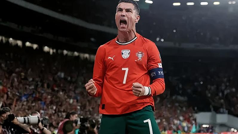Cristiano Ronaldo bateu mais uma marca histórica no futebol mundial