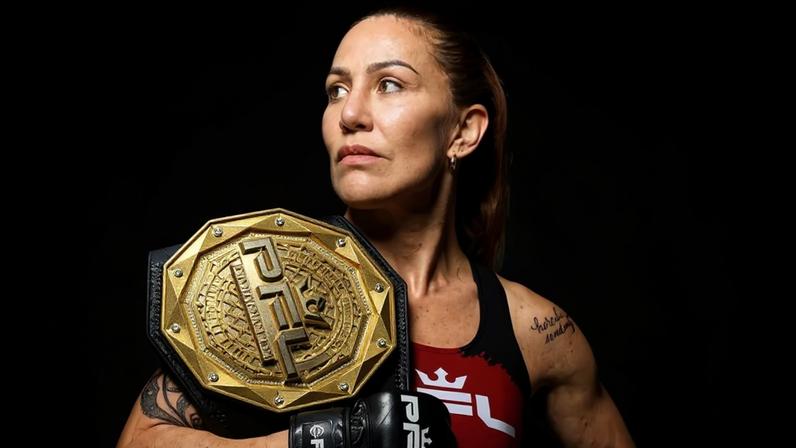 Cyborg manteve título da PFL (Foto: Reprodução Instagram PFL MMA)