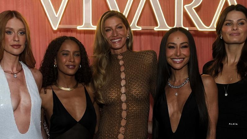 Laços, brilhos e transparências: 25 fotos dos looks de Gisele, Marina Ruy Barbosa, Taís Araújo, Sabrina Sato e mais famosas em evento da Vivara em SP