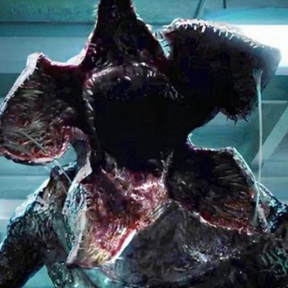 Vídeo fake de Demogorgon em balsa na Tailândia, cena gerada por IA