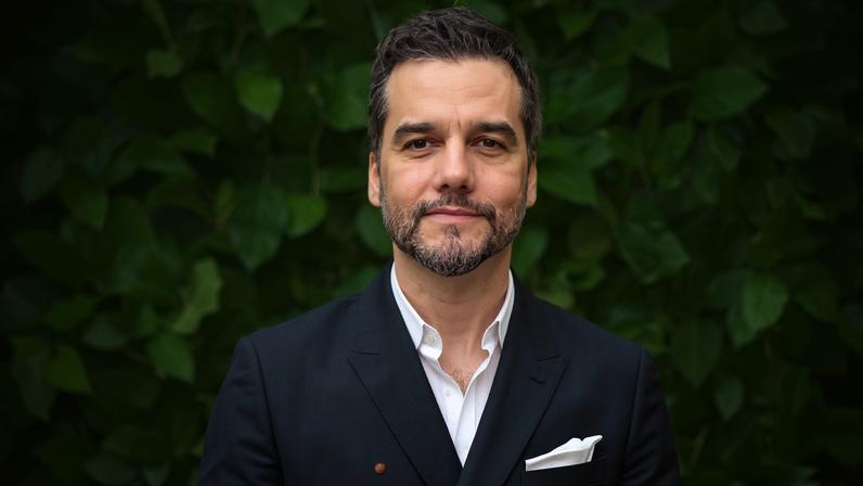 Wagner Moura e Kleber Mendonça Filho participam do Gotham Awards em Nova York