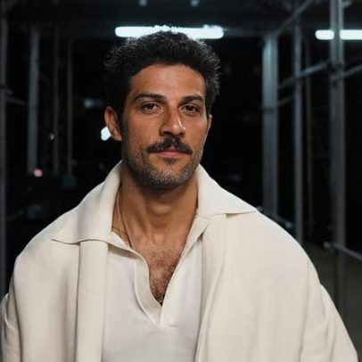 Chay Suede rebate pergunta sobre medidas corporais: a conta não fecha