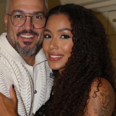Irmã de Gracyanne Barbosa posta foto com Belo e declara amor