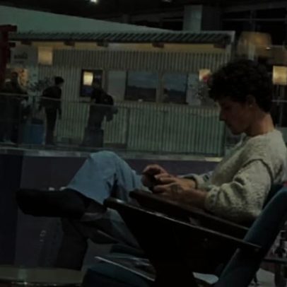Shawn Mendes é visto em aeroporto após dias ao lado de Bruna Marquezine
