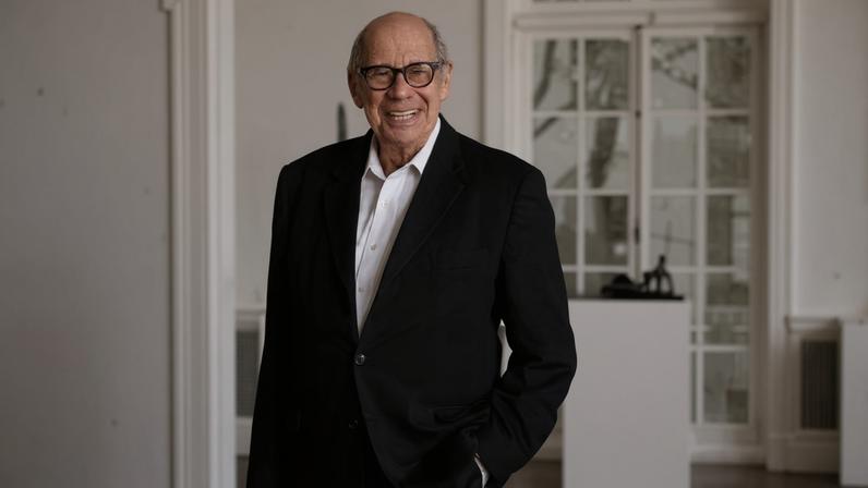 Galerista de alto nível, Robert Mnuchin, morre aos 92 anos