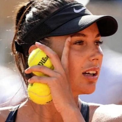 Dodin aumenta os seios e anuncia patrocínio do OnlyFans