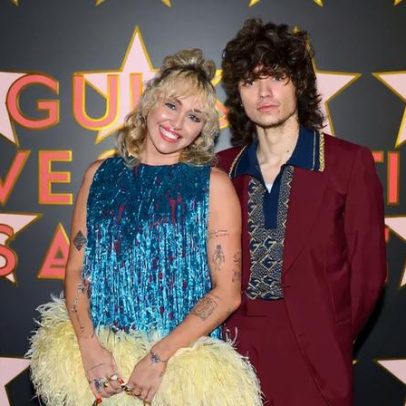 Cronologia do relacionamento de Miley Cyrus e Maxx Morando