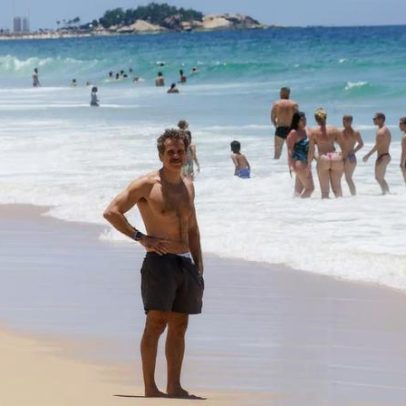 Famosos passam sábado de sol na praia do Rio de Janeiro