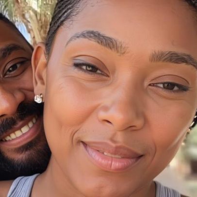 Erika Januza recebe visita surpresa do namorado Arlindinho