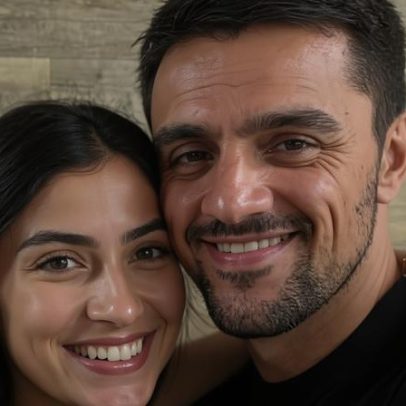 Felipe Simas comenta escolhas na TV após esposa rezar para não conseguir papéis