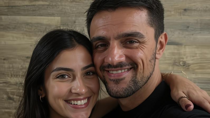 Felipe Simas e a esposa, Mariana Uhlmann — Foto: Reprodução/Instagram