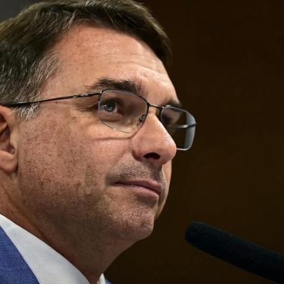 Direita reage após Bolsonaro indicar Flávio à corrida presidencial