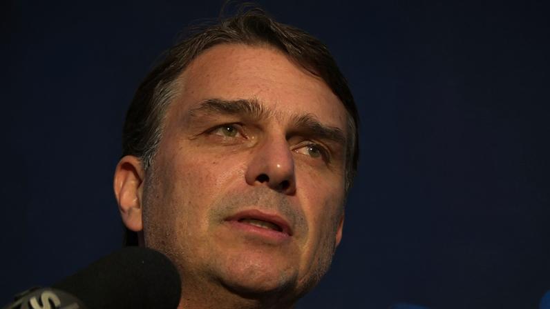 Flávio Bolsonaro é pré-candidato e fala em preço