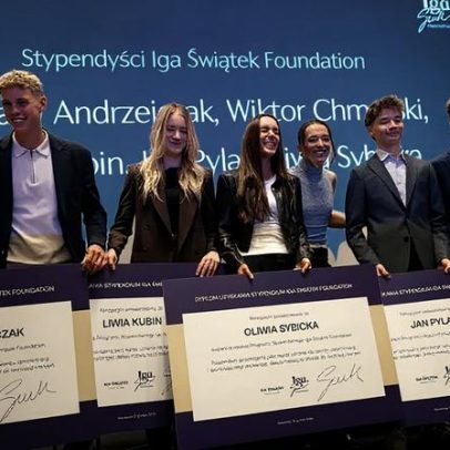 Fundação Iga Swiatek concede cinco bolsas a jovens atletas
