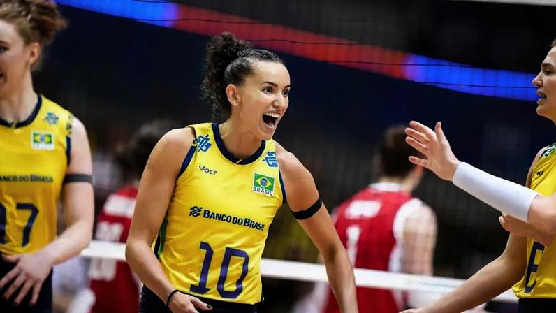 Gabi Guimarães é a capitã da Seleção Brasileira (Foto: Volleyball World)
