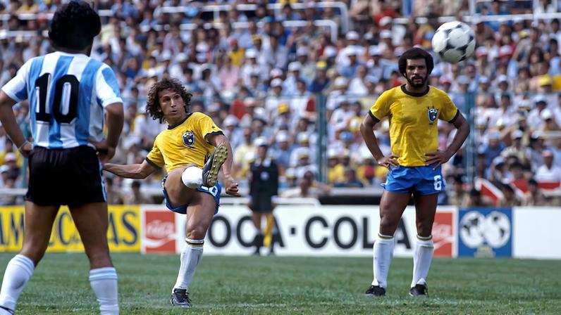 Romário em vitória do Brasil sobre a Suécia na semifinal da Copa de 1994 — Foto: Getty Images