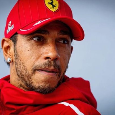 Hamilton encerra o ano com baixo rendimento; Ferrari persiste com erros