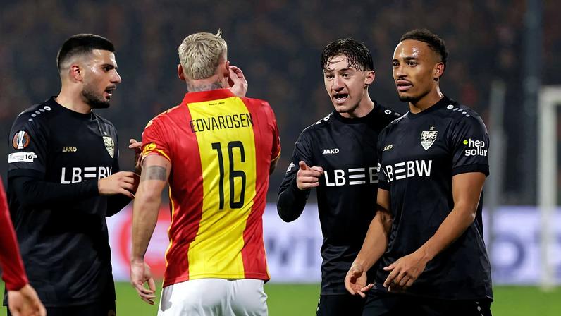 Jogador é multado pelo clube após ridicularizar aparência de adversário