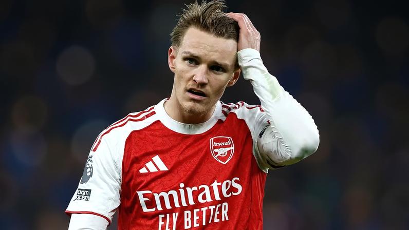 Arsenal de Odegaard é o atual líder do Campeonato Inglês — Foto: Getty Images