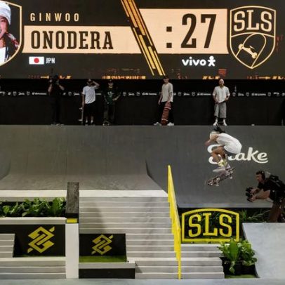 Ginwoo Onodera vence o heptacampeão e conquista a Super Crown