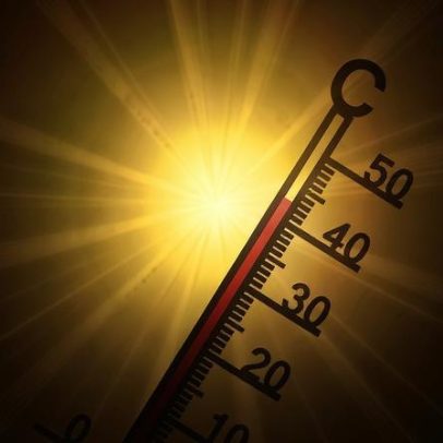 Verão começa com calor ganhando força no país