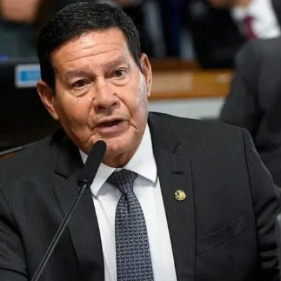 Mourão diz estar preocupado com risco de morte de Bolsonaro repentino