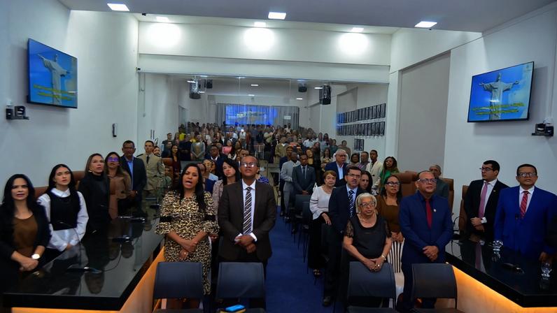 Câmara realiza sessão solene para homenagear igrejas evangélicas