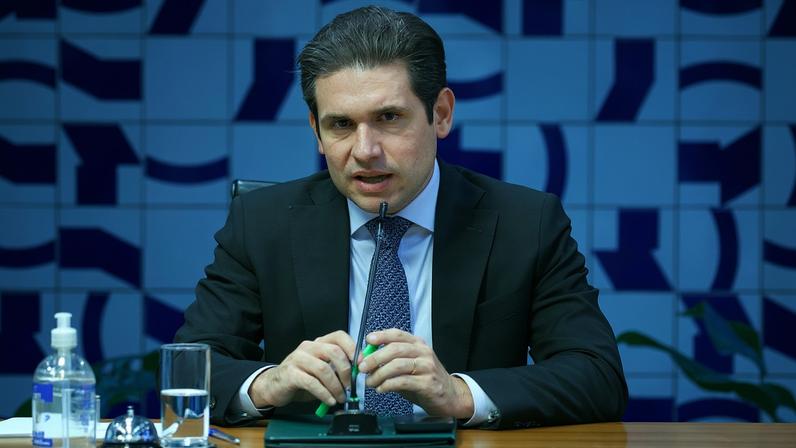 Hugo Motta (Câmara) critica o STF por invadir prerrogativas do Congresso em critérios de transparência para emendas - Foto: Lula Marques/Agência Brasil