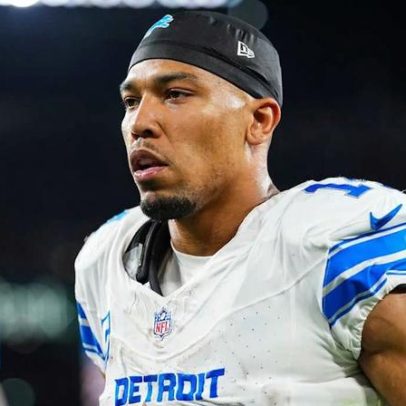 Amon-Ra St. Brown é dúvida para duelo de quinta contra Cowboys