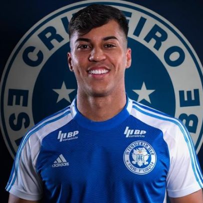 Jhonson encanta no Corinthians e ganha Bola de Prata de revelação