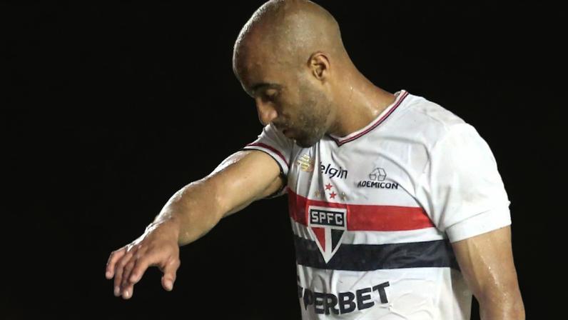 Lucas lamenta ano difícil; Calleri projeta recuperação