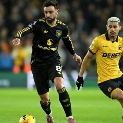 United derrota Wolverhampton e aproxima-se do pelotão da Premier League