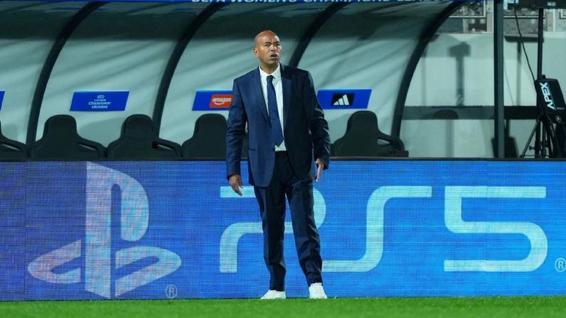 Campeão brasileiro e ex-seleção tenta salvar PSG na Champions feminina