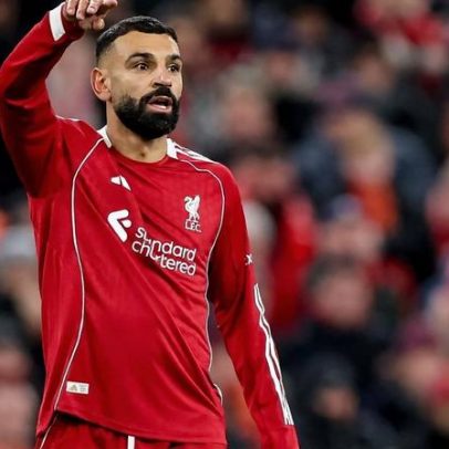 Salah faz post enigmático após ser barrado pelo Liverpool por entrevista