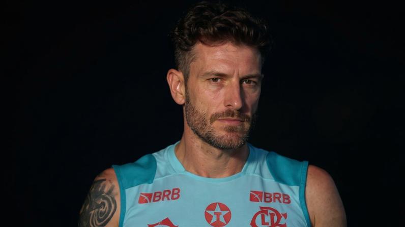 Entenda a situação da negociação entre Grêmio e Luís Castro (1:16)
