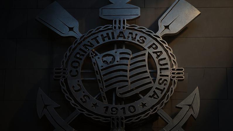 Cruzeiro abre boa vantagem contra o Corinthians? Quem vence clássico carioca Vasco x Fluminense? PALPITES para as semifinais da Copa do Brasil (0:48)